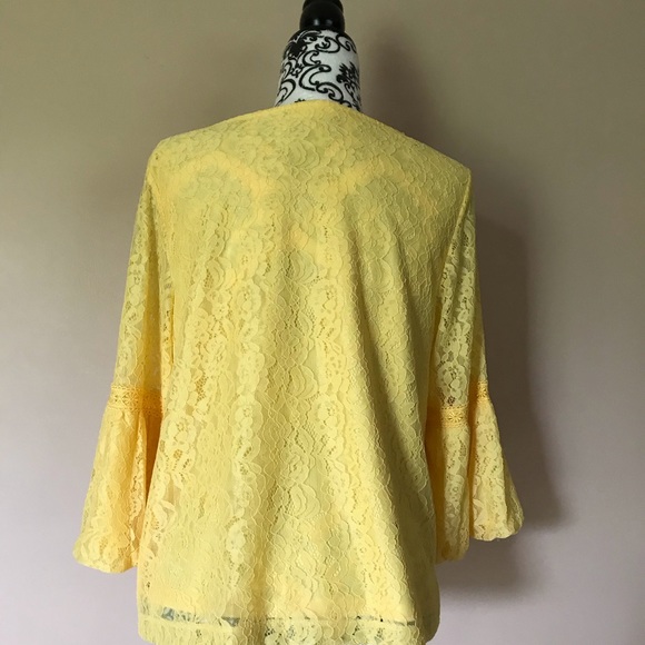 RAFAELLA LACE TOP - Picture 3 of 8